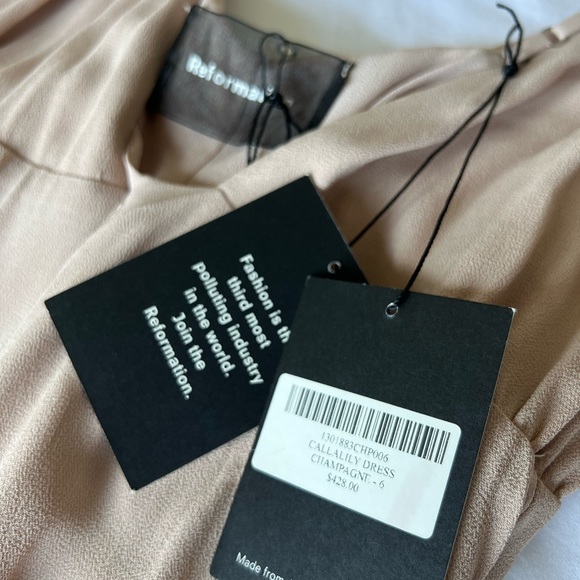 Reformation Callalilly Champagne gown NEVER WORN! Made from 100% recycled paper - Picture 9 of 11